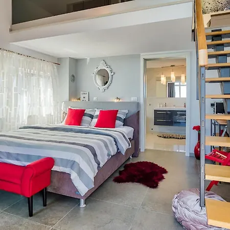 Nyaraló Amy Maslenica