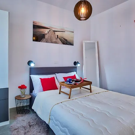 בית נופש Amy *