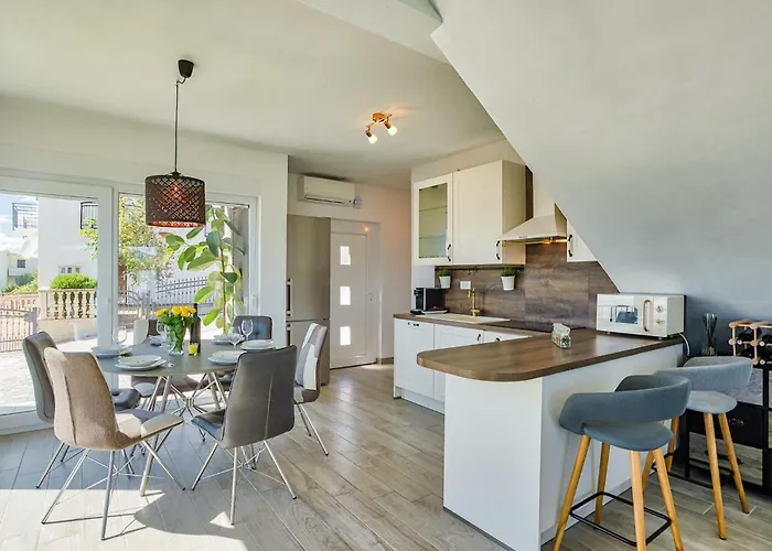 Amy Hébergement de vacances Maslenica